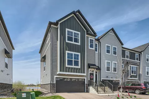 13665 Marsh View Trl, Rogers, MN 55374