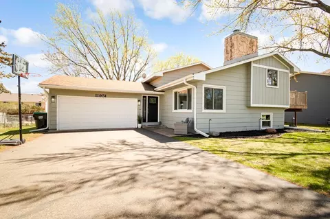 11951 Cree St NW, Coon Rapids, MN 55433