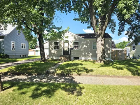 209 36th Ave N, Saint Cloud, MN 56303
