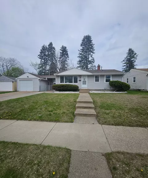 2123 Hawthorne Ave E, Saint Paul, MN 55119