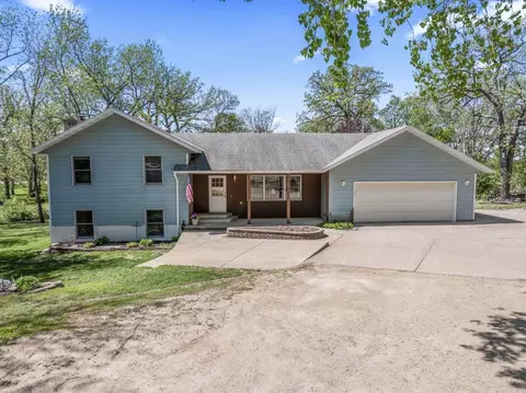 1530 250th Ct E, Faribault, MN 55021 photo 3