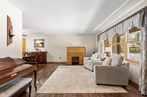 1530 250th Ct E, Faribault, MN 55021 photo 8