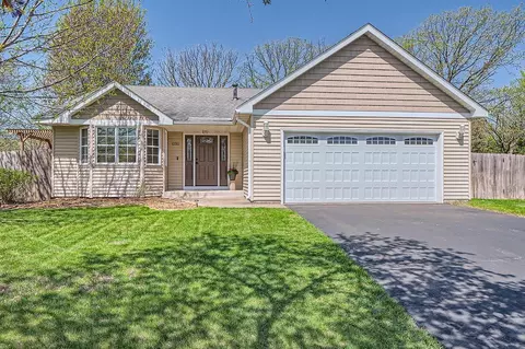 13352 Swallow St NW, Andover, MN 55304