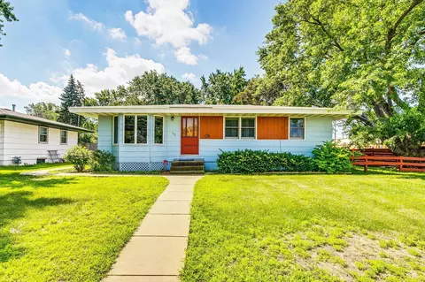 100 Crown Rd NE, Fridley, MN 55421