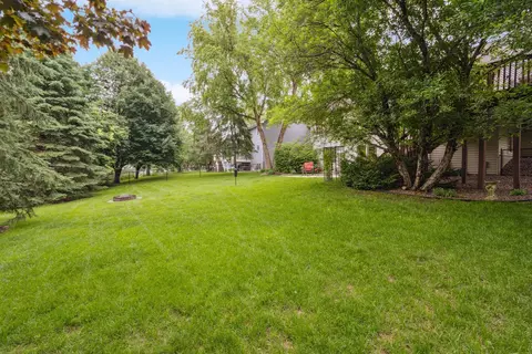 4681 Stratford Ln, Eagan, MN 55123 photo 39