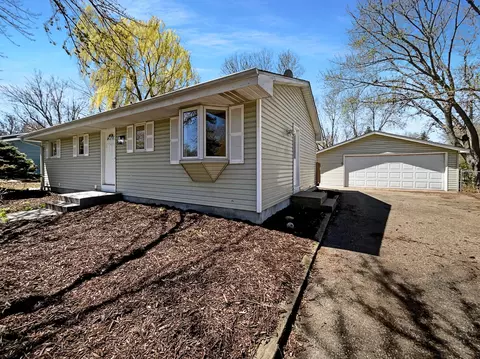 314 Belle Aire Dr, Champlin, MN 55316 photo 11