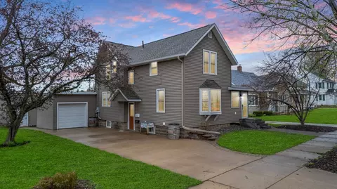 621 Fillmore St SE, Chatfield, MN 55923