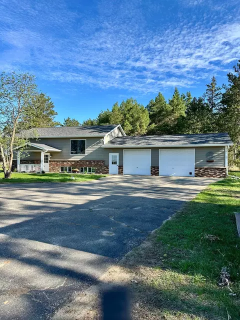 1107 8th St W, Park Rapids, MN 56470 photo 2