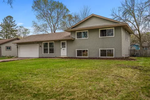 2608 107th Ave NW, Coon Rapids, MN 55433