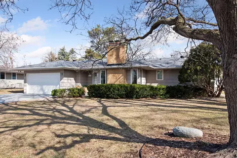 4912 Aspasia Ln, Edina, MN 55435