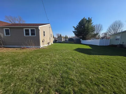 660 Oak St, Baldwin, WI 54002 photo 9