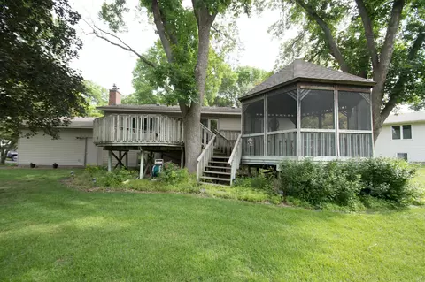 10929 108th Ave N, Maple Grove, MN 55369