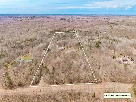 5215 Eagle Lake Rd, Duluth, MN 55803 photo 2