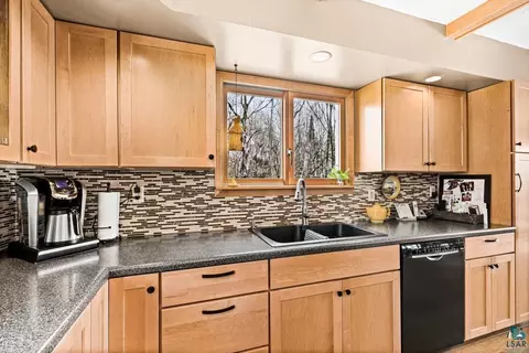 5215 Eagle Lake Rd, Duluth, MN 55803 photo 16