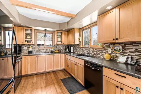 5215 Eagle Lake Rd, Duluth, MN 55803 photo 15