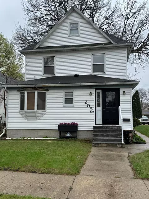 205 Walnut St SW, Sleepy Eye, MN 56085