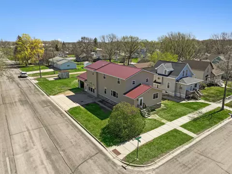 313 7th St W, Canby, MN 56220