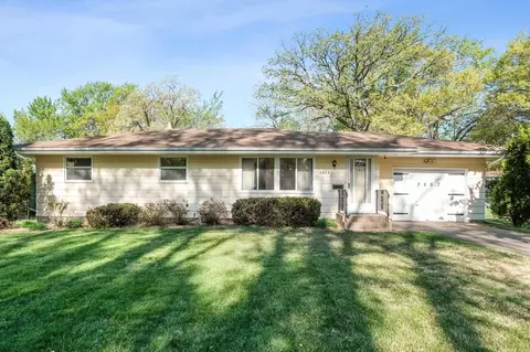 3863 E County Line Rd N, White Bear Lake, MN 55110