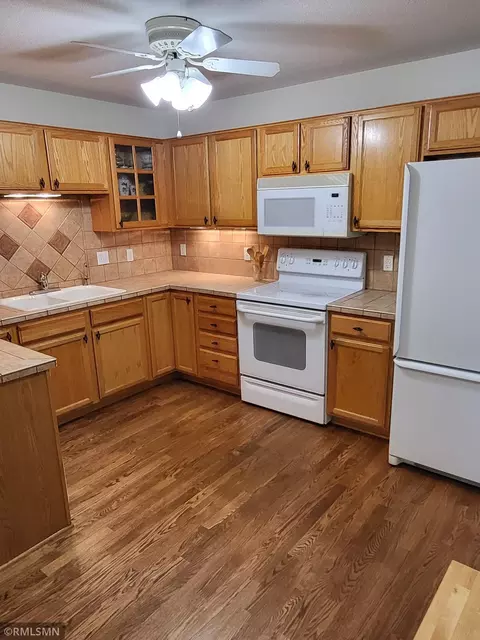 17275 Marshfield Ln SE, Prior Lake, MN 55372