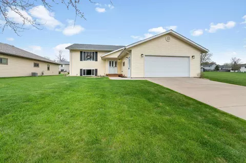 Exterior - 360 River Bluff Dr, Windom, MN 56101 photo 2 of 11