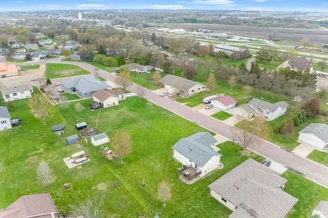 View/Area - 360 River Bluff Dr, Windom, MN 56101 photo 10 of 11