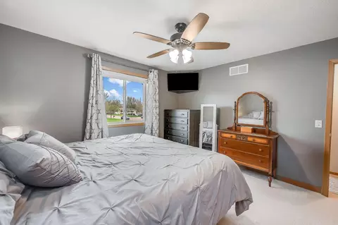 Bedroom - 360 River Bluff Dr, Windom, MN 56101 photo 1 of 7