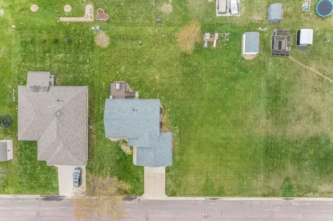 View/Area - 360 River Bluff Dr, Windom, MN 56101 photo 6 of 11