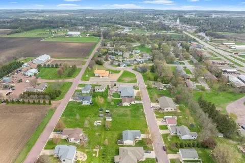 View/Area - 360 River Bluff Dr, Windom, MN 56101 photo 2 of 11