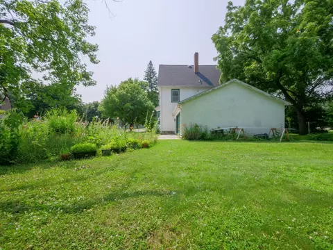 Exterior - 1402 Broadway, Wheaton, MN 56296 photo 8 of 11