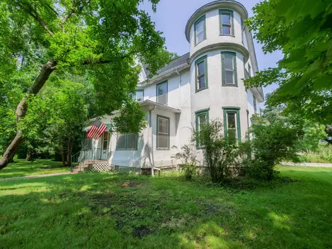 1402 Broadway, Wheaton, MN 56296