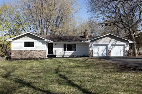 15017 Oakland Ave, Burnsville, MN 55306