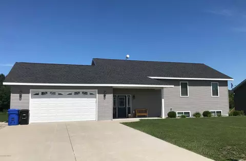 541 Pelican River Rd, Detroit Lakes, MN 56501