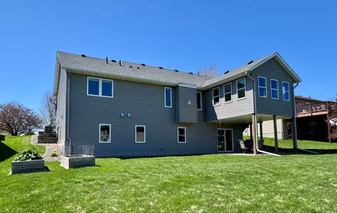 511 Grindstone Ln, Dundas, MN 55019 photo 6