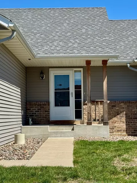 511 Grindstone Ln, Dundas, MN 55019 photo 5