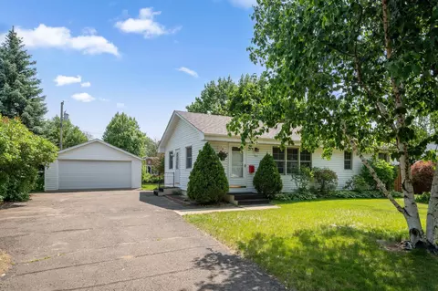 740 Overton Dr NE, Fridley, MN 55432