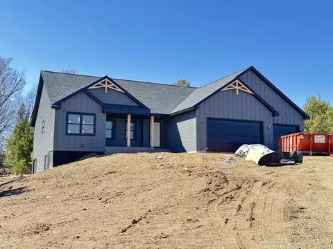905 148th Ave, New Richmond, WI 54017