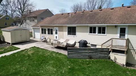 1505 16th St SW, Austin, MN 55912 photo 6