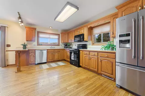 Kitchen - 5676 Mcquade Rd, Duluth, MN 55804 photo 1 of 2
