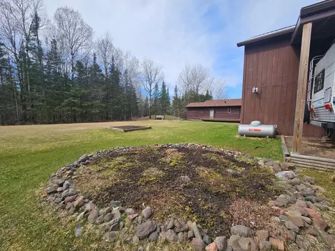 Exterior - 5676 Mcquade Rd, Duluth, MN 55804 photo 9 of 11