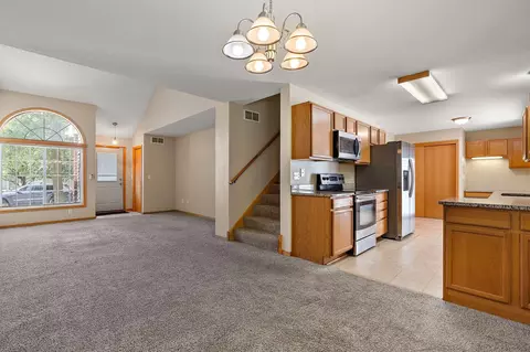 10773 Tamarack Cir NW, Coon Rapids, MN 55433
