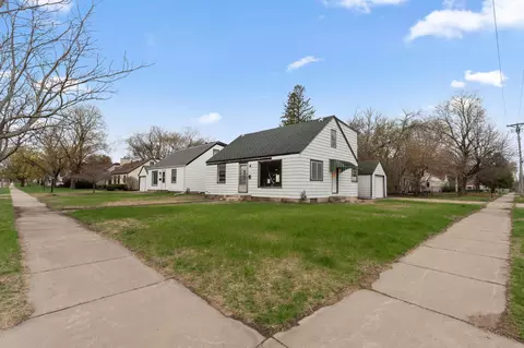 4533 Welcome Ave N, Crystal, MN 55422