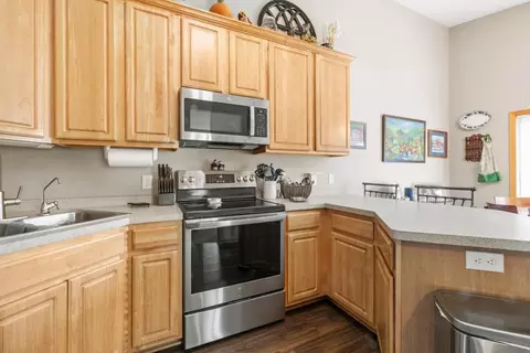 1333 S Trail Dr, Faribault, MN 55021 photo 13