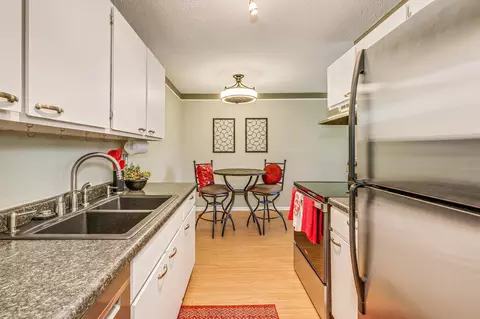 3421 Kent St #508, Shoreview, MN 55126