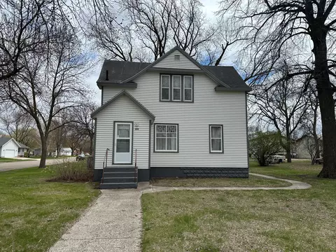 209 N 10th St, Kerkhoven, MN 56252