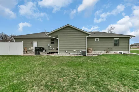 2208 23rd St SW, Willmar, MN 56201 photo 32