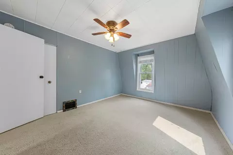 Bedroom - 314 4th Ave SE, Mapleton, MN 56065 photo 4 of 6