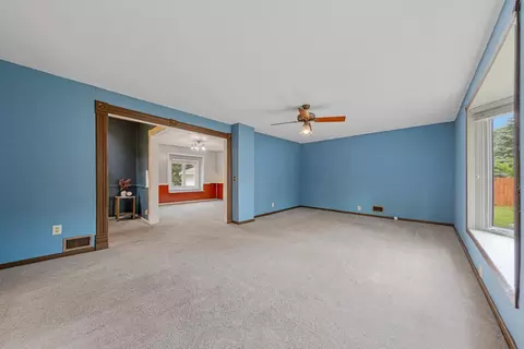 Living - 314 4th Ave SE, Mapleton, MN 56065 photo 5 of 7