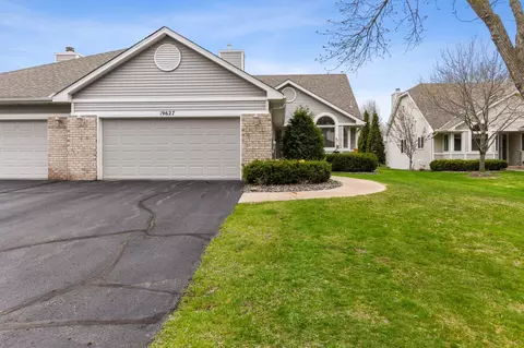 19627 Waterford Ct, Shorewood, MN 55331