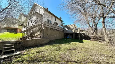 Exterior - 2856 Wicklow St, Duluth, MN 55806 photo 7 of 12
