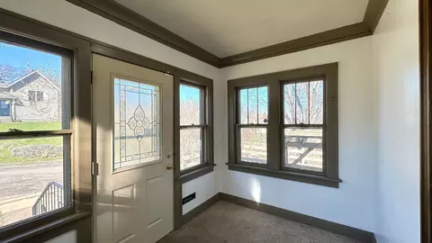 Exterior - 2856 Wicklow St, Duluth, MN 55806 photo 2 of 12